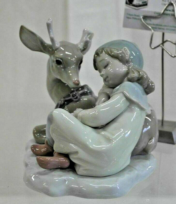LLADRO SANTA'S HELPER - MINT IN BOX - VERY RARE SOLD OUT!