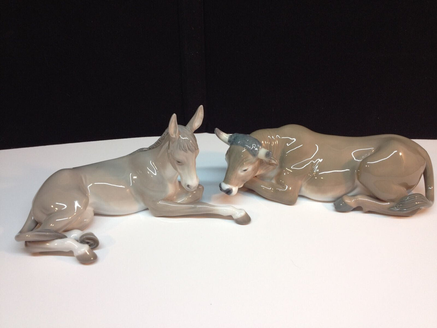 LLADRO LARGE NATIVITY SET **NEW IN BOXES *** including Cow shown in other pic.