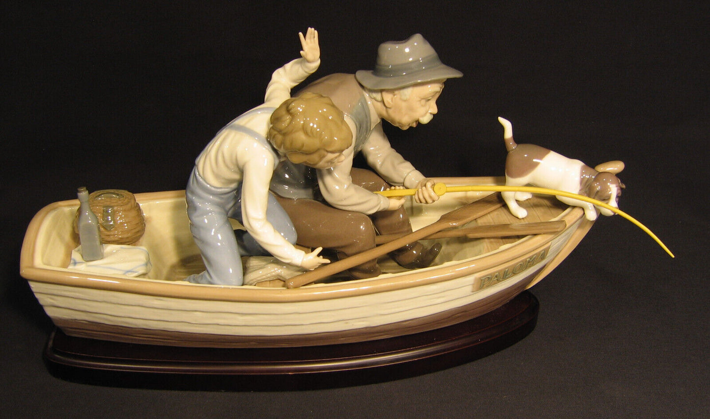 LLADRO FISHING WITH GRANDPA ** PRISTINE IN BOX
