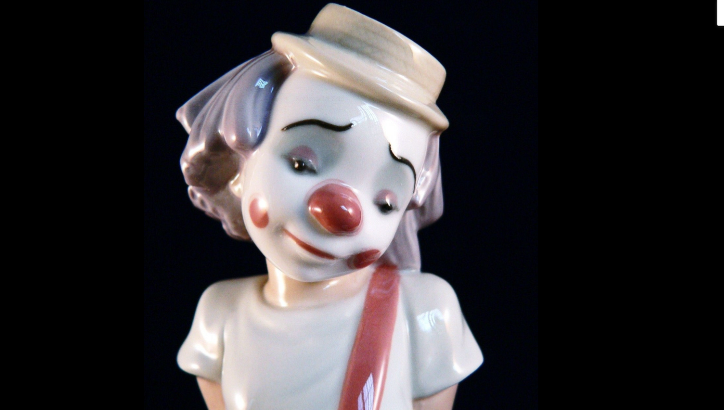 lladro Clown with Poodles in Pocket - Little pals -First Socitey Piece 1985
