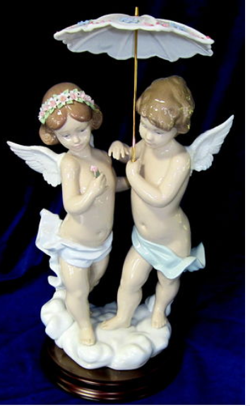 Lladro angels…***Waiting for a Rainbow**Retail$2295