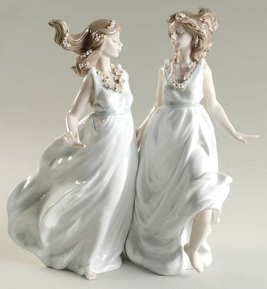 Lladro figurine "Allegory of Spring New in Original Box