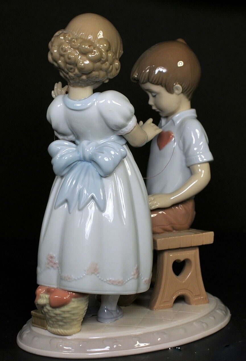 LLADRO ** WITH ALL MY HEART** IN ORIGINAL BOX $695 ***VALENTINES DAY GIFT