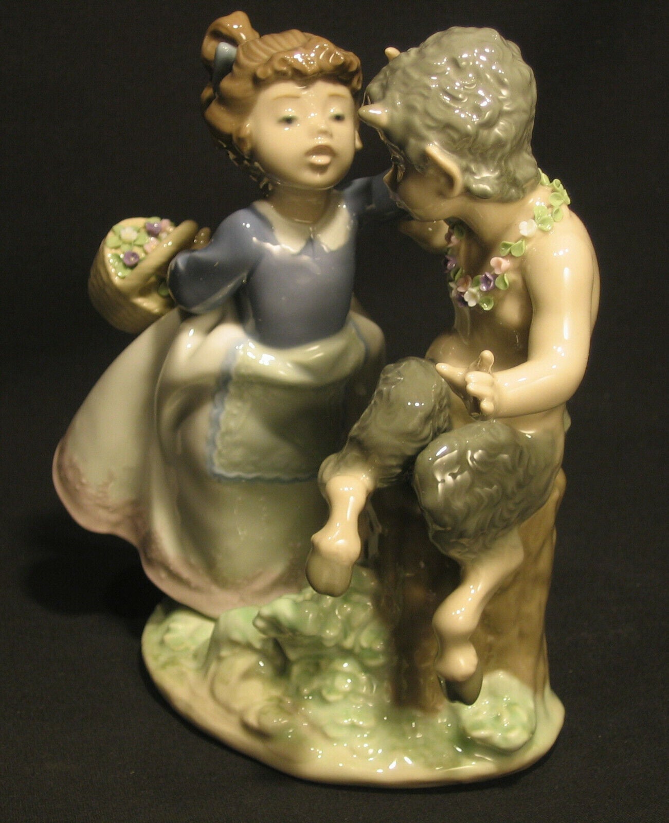 LLADRO ***Rare***FANTASY FRIEND ***RARE*** In original box Retail$699