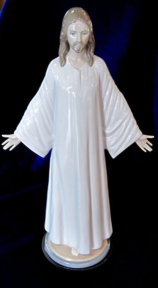 LLADRO JESUS, BRAND NEW IN BOX STANDING LARGE 15" **Retail$695