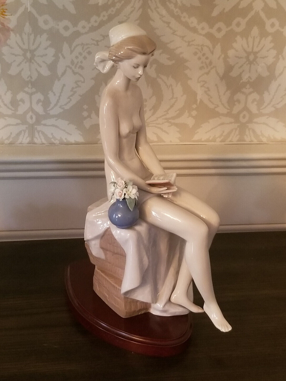 Lladro #5417 Artist Model, with box, 12 1/4"**Rare**