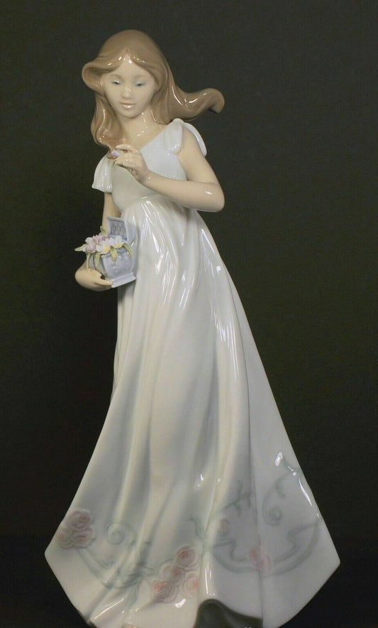 Lladro #06921 - "Treasures of the Earth" New CHRISTMAS GIFT FOR A LOVED ONE!