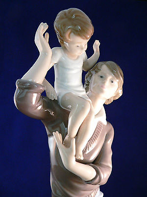 LLADRO*** WALKING WITH FATHER*** *Retail$695* ***